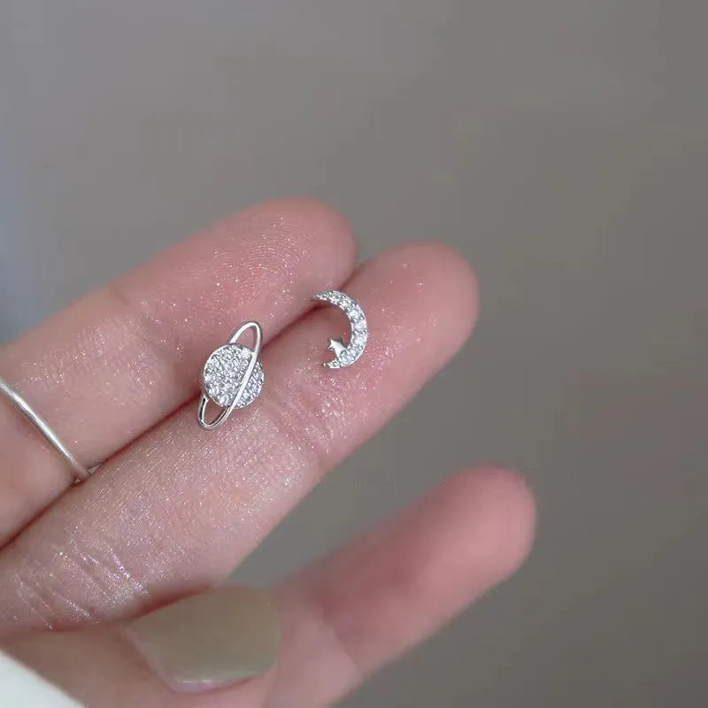Simple Piercing Stud Earrings