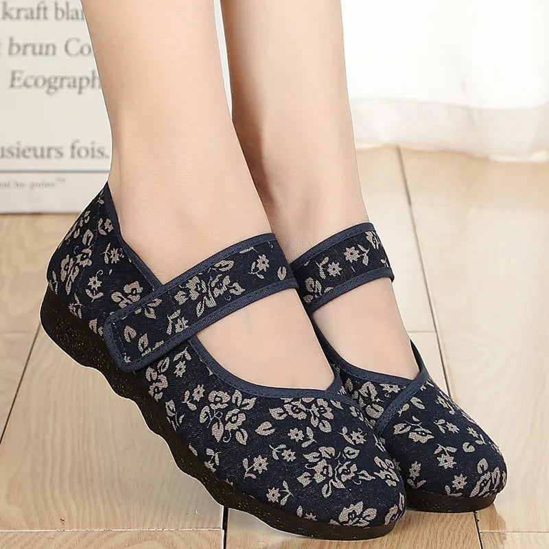 Embroidered Flower Women Flats Slip on Shoes