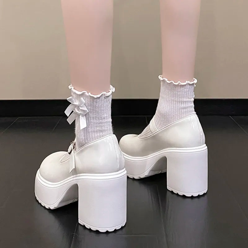 Fashion White Platform Pumps