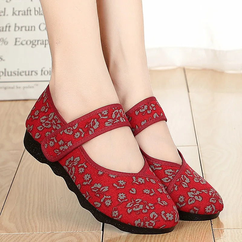 Embroidered Flower Women Flats Slip on Shoes