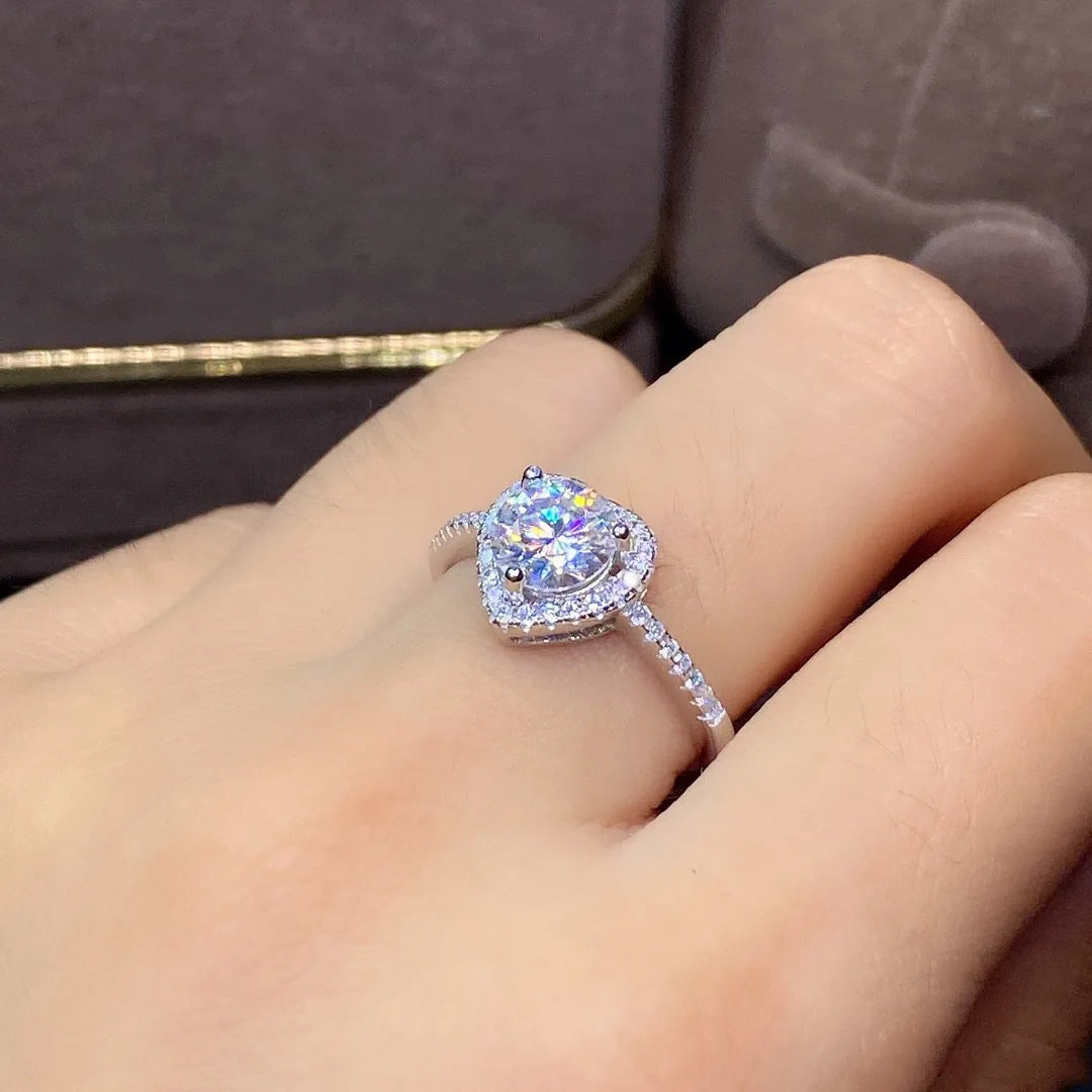 New Classic Silver Color Red Heart Ring
