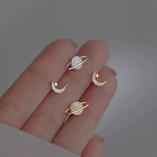 Simple Piercing Stud Earrings